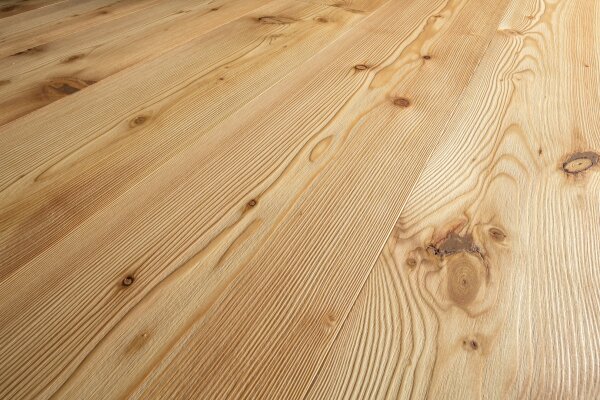 Landhausdiele L&auml;rche Rustic Natur