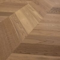 Admonter Parkett Chevron Eiche Lapis 45&deg; basic - anger&auml;uchert